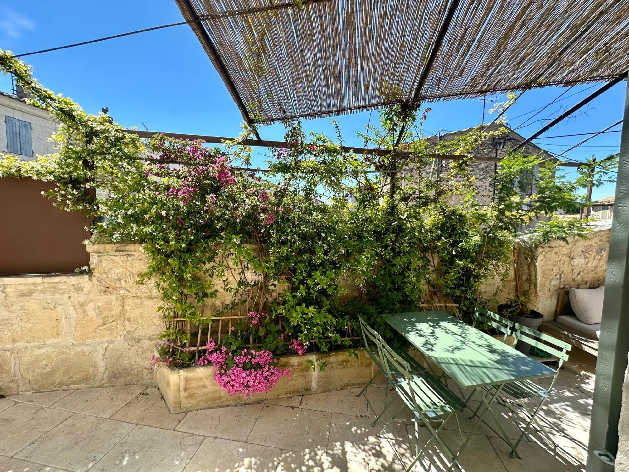 Maison De Village